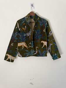 Chaqueta de Invierno Acolchada Suzani, Tejida en Terciopelo Transpirable, Ecológica, con Bordado Floral a Mano, Cuello Alto, Estilo Vintage para Mujer - Product Image 2
