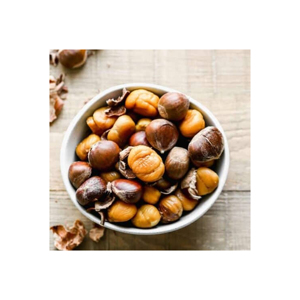 Châtaignes brutes, haute teneur en humidité, produit alimentaire frais et naturel - Product Image 5