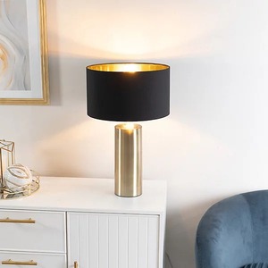 Lámpara de Mesa LED Moderna con Acabado de Latón, Pantalla de Tela Blanca, Alimentación por CC, Lámpara de Pie para Dormitorio, Hogar u Hotel - Product Image 3