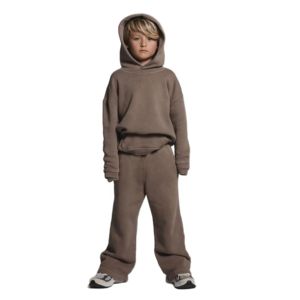 Ensemble de survêtements évasés à capuche deux pièces de haute qualité pour tout-petits garçons, collection Hiver 2026 – Vêtements pour enfants, ensembles de jogging pour bébés - Product Image 3
