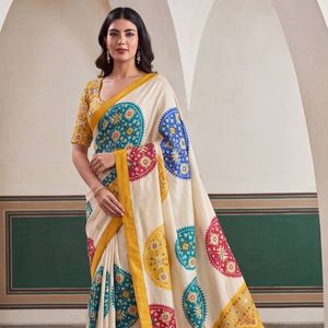 Sari en soie crêpe de qualité supérieure avec imprimé numérique Patola, travail miroir et chemisier non cousu assorti, prix de gros par Royal Export - Product Image 2