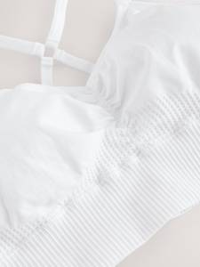 White Ribbed Sports Bra <b>V</b>-Neck Medium Support Yoga Workout Top Seamless <b>Fit</b> - Product Image 6