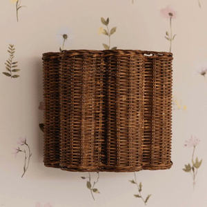 Lampe murale rectangulaire en rotin tissé à la main, luminaire mural décoratif en osier, éclairage mural intérieur rustique en fibre naturelle fait main - Product Image 4