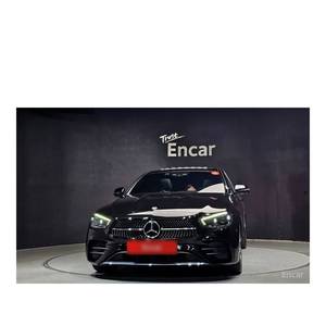 Mercedes-Benz Classe E E220d 4MATIC AMG Line 2023, 11 740 km, Diesel, Automatique, Sièges en Cuir, Volant à Gauche, Caméra Arrière - Product Image 3