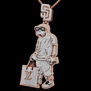 Colgante de Mono de Dibujos Animados Chapado en Oro Rosa de Gran Venta con Bolsa y Logotipo SD, Micro Pavé de Diamantes Moissanita, Amuleto de Joyería Hip Hop para Hombre - Product Image 1