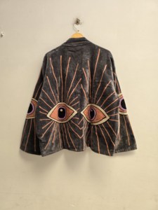 Veste en velours noir Suzani pour femme, broderie œil abstraite faite à la main, style bohème ethnique, manteau automne-hiver, vente en gros, vêtements d'extérieur de créateur - Product Image 2