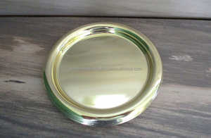 Posavasos redondos Royal Vintage en metal de primera calidad con diseño antiguo perfecto para accesorios de mesa elegantes Juego de 8 piezas - Product Image 5