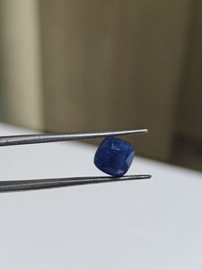 Piedra Preciosa Natural de Zafiro Azul Cuadrado de 5.35 ct de Primera Calidad para Joyería - Product Image 4