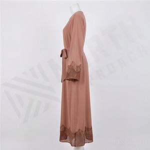 Abaya Casual de Verano con Lazo Bordado y Cuentas, Cinturón, Varias Tallas, Elegante y Modesta, Túnica Musulmana Islámica, Color Personalizado - Product Image 3