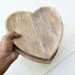 Plateau en bois en forme de cœur de luxe, en bois de manguier naturel, pour servir des fruits, des en-cas et des desserts, plat écologique - Product Image 4