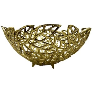 Frutero Decorativo con Forma de Hoja, Tazón de Metal para Servir, Centro de Mesa para la Cena, Tazón para Servir Alimentos de un Exportador Indio - Product Image 1