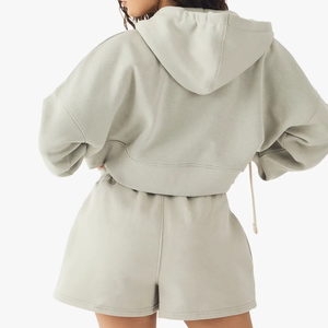 Ensemble de survêtement d'hiver écologique pour femme, coupe ample, avec sweat à capuche zippé en polaire et short, 2 pièces - Product Image 6
