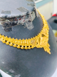 Collar con Colgante de Oro Sólido de 22K para Mujer, Joyería de Boda Tradicional India, Elegante, Oro Puro - Product Image 4