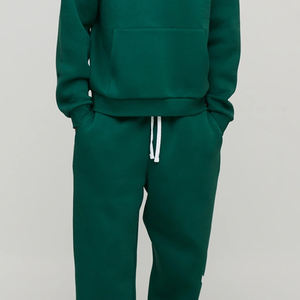 Ropa Urbana para Compradores al por Mayor, Conjuntos Deportivos para Hombre de Color Sólido con Diseño de Alta Calidad y Pantalones con Cintura Elástica y Cordones Ajustables 2026 - Product Image 3