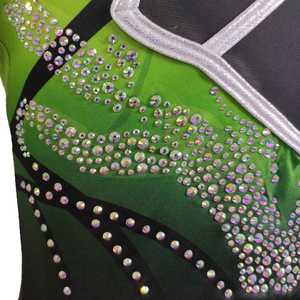 Uniforme de Animadoras de Alta Calidad con Mezcla de Spandex Transpirable y Detalles de Diamantes de Primera Calidad - Product Image 4