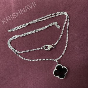 Elegant 18K White Gold Classic Moissanite Clover Pendant Cuban Link <b>Necklace</b> <b>Chain</b> Women Luxury Jewelry Party Fashion Gift - Product Image 4