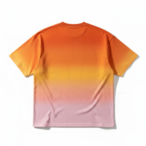 เสื้อยืดแขนสั้นผู้ชายไล่เฉดสี คอกลม ทรงปกติ ผ้าถัก สวมใส่สบายๆ - Product Image 2