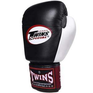 Guantes de Boxeo de Piel de Vacuno de Primera Calidad para Muay Thai y Kickboxing, con Logotipo Personalizado, Dedos Completos, Absorción de Humedad, Cierre de Gancho y Bucle - Product Image 3