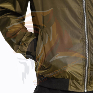 Veste bomber d'hiver légère sur mesure de haute qualité, grande taille, avec fermeture éclair, fabricant OEM, veste d'hiver pour homme de haute qualité - Product Image 5