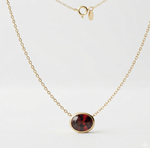 Collar con Colgante de Granate en Plata de Ley 925, Chapado en Oro de 18K, Cadena con Eslabones y Gema Ovalada, Moderno, 10grm, para Mujer, Regalo, Fiesta - Product Image 1