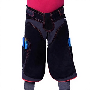 Tablier de fermeur en cuir avec ceinture réglable, doublure en maille respirante, 4 poches pour couteaux et double aimant pour le fermeurage des sabots - Product Image 6