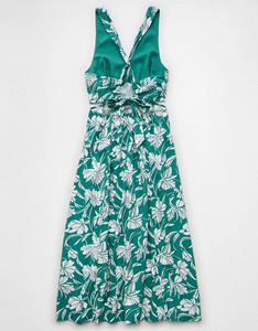 Vestido midi AE con cuello en V y aberturas - Product Image 4
