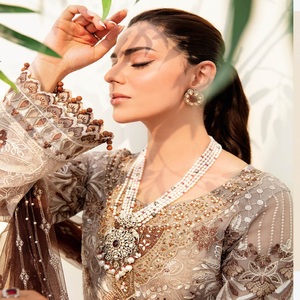 Eid Dresses Heavy Party Dresses pour femmes avec organza brodé Trois pièces Punjabi Costumes par Ramsha Vol M-9 Long Maxi Frock - Product Image 2