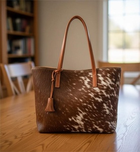 Sac fourre-tout bohème en cuir pleine fleur, sac à bandoulière en cuir de vachette véritable pour femme, sac de voyage décontracté et élégant, imperméable avec fermeture éclair ouverte - Product Image 2