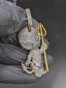Pendentif Moissanite Rond Brillant en Forme de Diable de Dessin Animé, Plaqué Or 18K, Argent Sterling 925, Breloque Thème Hip Hop Unisexe - Product Image 4