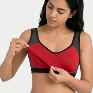 Women Seamless Sports <b>Bra</b> Lightweight Workout Top for Running Gym Exercise and Athletic Performance Wear - Product Image 5
