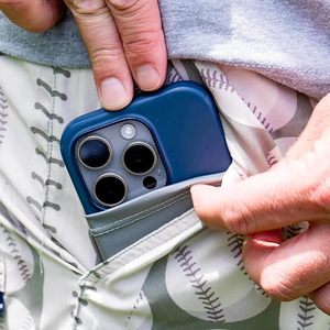 Shorts d'uniforme de baseball personnalisés pour équipe, taille mi-haute, en maille, écologiques, séchage rapide, respirants, personnalisation OEM ODM - Product Image 3
