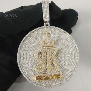 Colgante de Moissanita VVS de Lujo Certificado Unisex con Corona de Rey Chapado en Oro de Plata Esterlina 925 Personalizado Estilo Hip Hop - Product Image 1