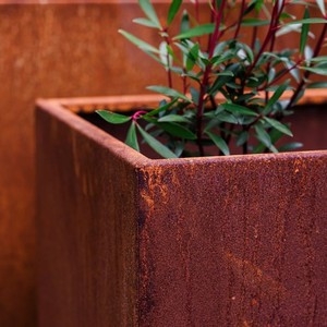 <b>Square</b> Shape Handmade Vintage Design Industrial Outdoor Large Rustic Finishing Metal Iron Planters <b>Set</b> of 3 At Cheap Price - Product Image 6