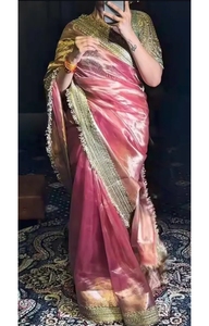 Sari en soie tissée Banarasi pour femme KV avec bordure en dentelle et chemisier non cousu - Product Image 5