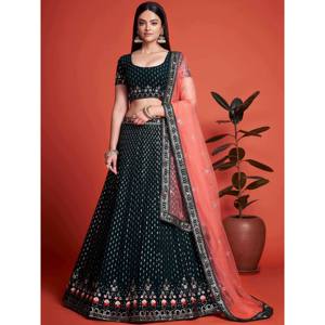 Lehenga Choli de Georgette con Lentejuelas Verdes y Estampado Plisado, Talla Grande - Product Image 1