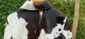 Veste en cuir de vachette pour femme – Veste en cuir véritable style western – Manteau de motard haut de gamme fait main – Vêtement d'extérieur de luxe pour l'hiver - Product Image 4