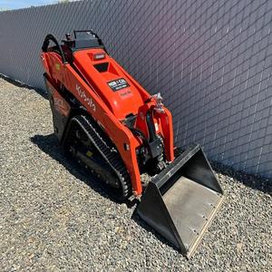 คุณภาพดี ราคาถูก รถตักล้อยางขนาดเล็ก Kubota SCL 1000 ดีเซล รถตักตีนตะขาบ เกียร์ PLC ปั๊ม พร้อมอุปกรณ์เสริม จัดส่งรวดเร็ว - Product Image 1