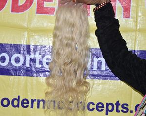 Extensions de cheveux bruts non traités indiens vierges Remy, faisceaux ondulés soyeux naturels originaux, sans traitement chimique, cheveux ondulés - Product Image 2