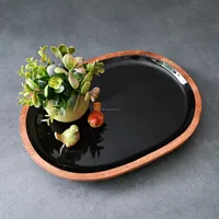 Grande assiette ovale en bois sculptée à la main, noire, pour le service du pain, avec finition émail colorée, design personnalisé, luxe et élégance de haute qualité