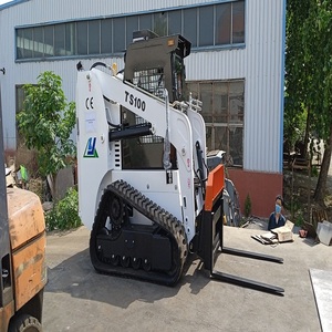 Cargadora Compacta TS100 de Calidad Premium con Gran Potencia de Elevación y Capacidades Operativas Versátiles - Product Image 3