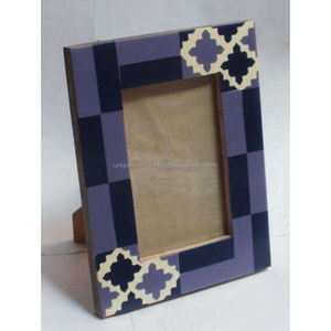 Cadre photo en bois réglable fait main avec finition en résine texturée côtelée ivoire, pièce d'appoint décorative minimaliste moderne pour table - Product Image 5