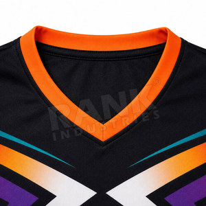 Uniforme de football de haute qualité 100% polyester, nouveau design en stock, uniforme d'équipe, tenue de football - Product Image 3