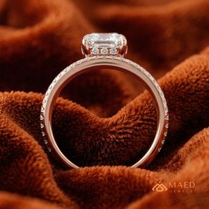 แหวนหมั้นเพชรโมอิสซาไนต์ทรงกลมเจียระไนแบบบริลเลียนท์ ทองคำ 14K โรสโกลด์ พร้อมวงแหวนแต่งงานแบบโค้งประดับเพชร ของขวัญเครื่องประดับเจ้าสาวสุดหรูสำหรับงานปาร์ตี้ - Product Image 3