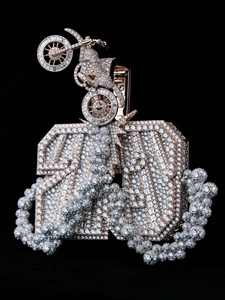 จี้ห้อยคอเงินแท้ S925 ประดับเพชรโมอิสซาไนต์ทรงบาแกตต์ สลักอักษรย่อ ดีไซน์ใหม่ สไตล์ฮิปฮอป - Product Image 1