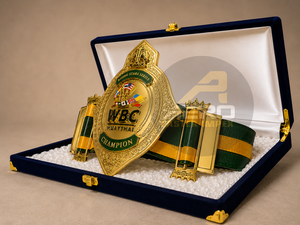 Cinturón de Artes Marciales Personalizado WBC Muay Thai Rising Stars, Forro de Cuero PU, Chapado en Oro, Unisex, para Muay Thai y Lucha - Product Image 2