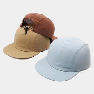 Popular Quick Dry Flat Brim Cap Customized 3D Embroidered Design Adjustable Trucker Dad Cap Unisex Waterproof Casual Streetwear - Product Image 5