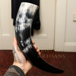 Nouveau Style Viking sculpté à la main corne de buffle étanche corne à boire bière hydromel personnalisé sculpture à la main Royal Artisans - Product Image 2
