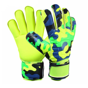 Gants de gardien de but personnalisés pour hommes avec paume en latex et maille respirante, parfaits pour les entraînements de football et les matchs professionnels - Product Image 5