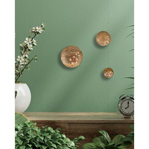 Handcrafted Mango Wood <b>Wall</b> <b>Hooks</b> - Hand-Painted Floral Dcor Wholesale - Product Image 1
