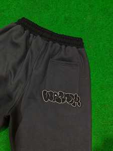 Shorts Bermuda en Coton Noir et Gris Brodés pour Hommes, Taille à Cordon, Couleur Unie, Tricotés, Décontractés - Product Image 4